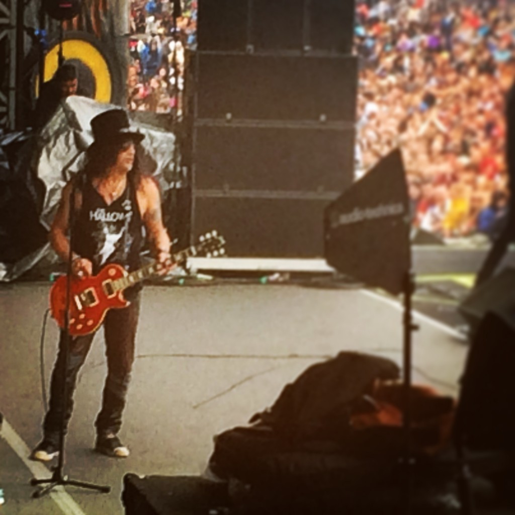 Slash on stage